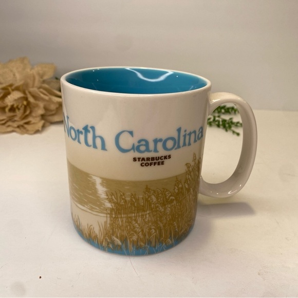 Starbucks Coffee Global Icon Series Mug North Carolina 2012 Blue Tan Cream - Picture 1 of 8